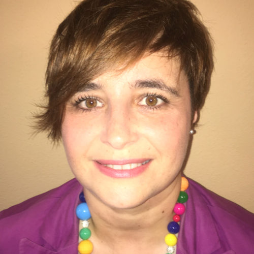 foto-cv-monica foto-cv-monica